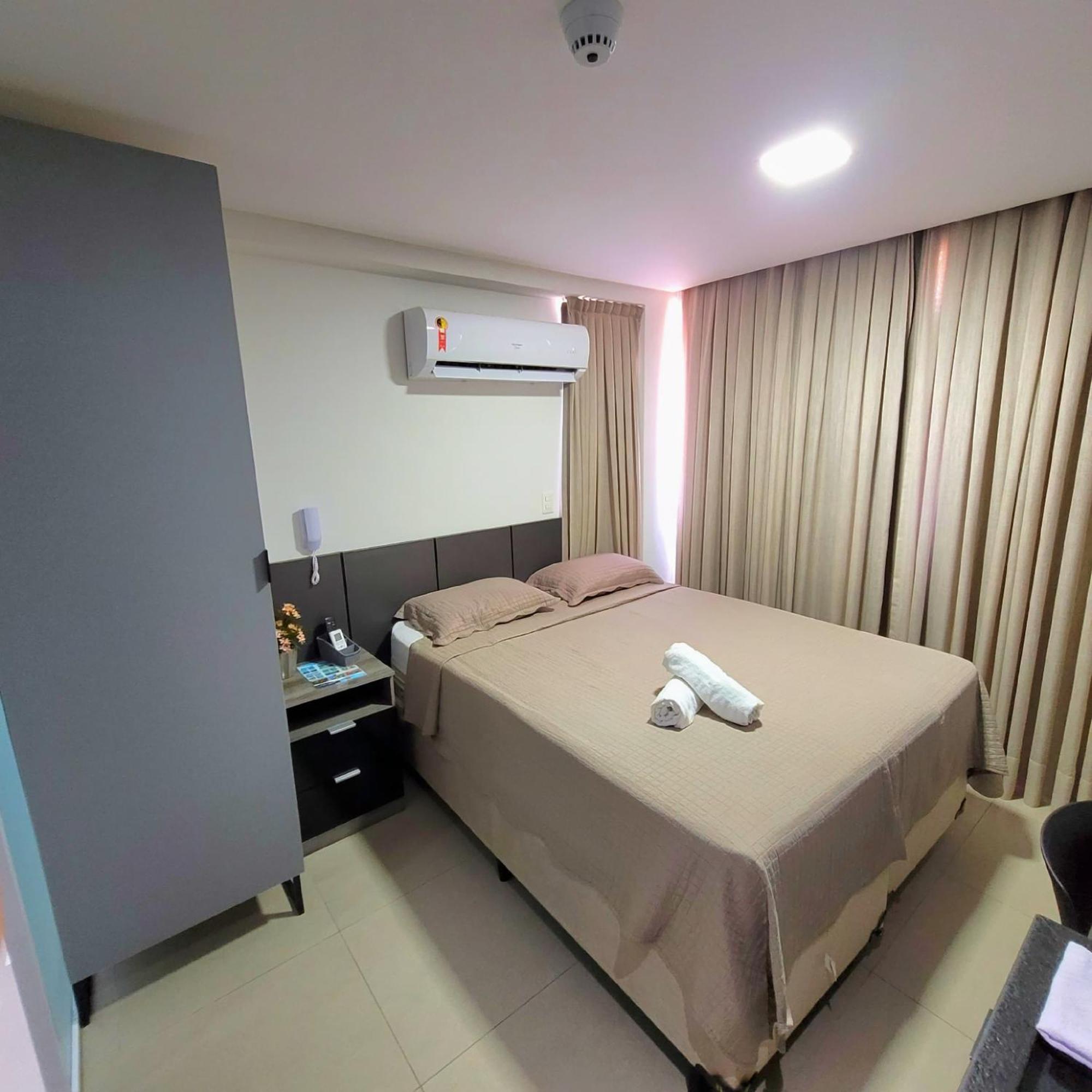 Flat A 50m Caribessa - Get One